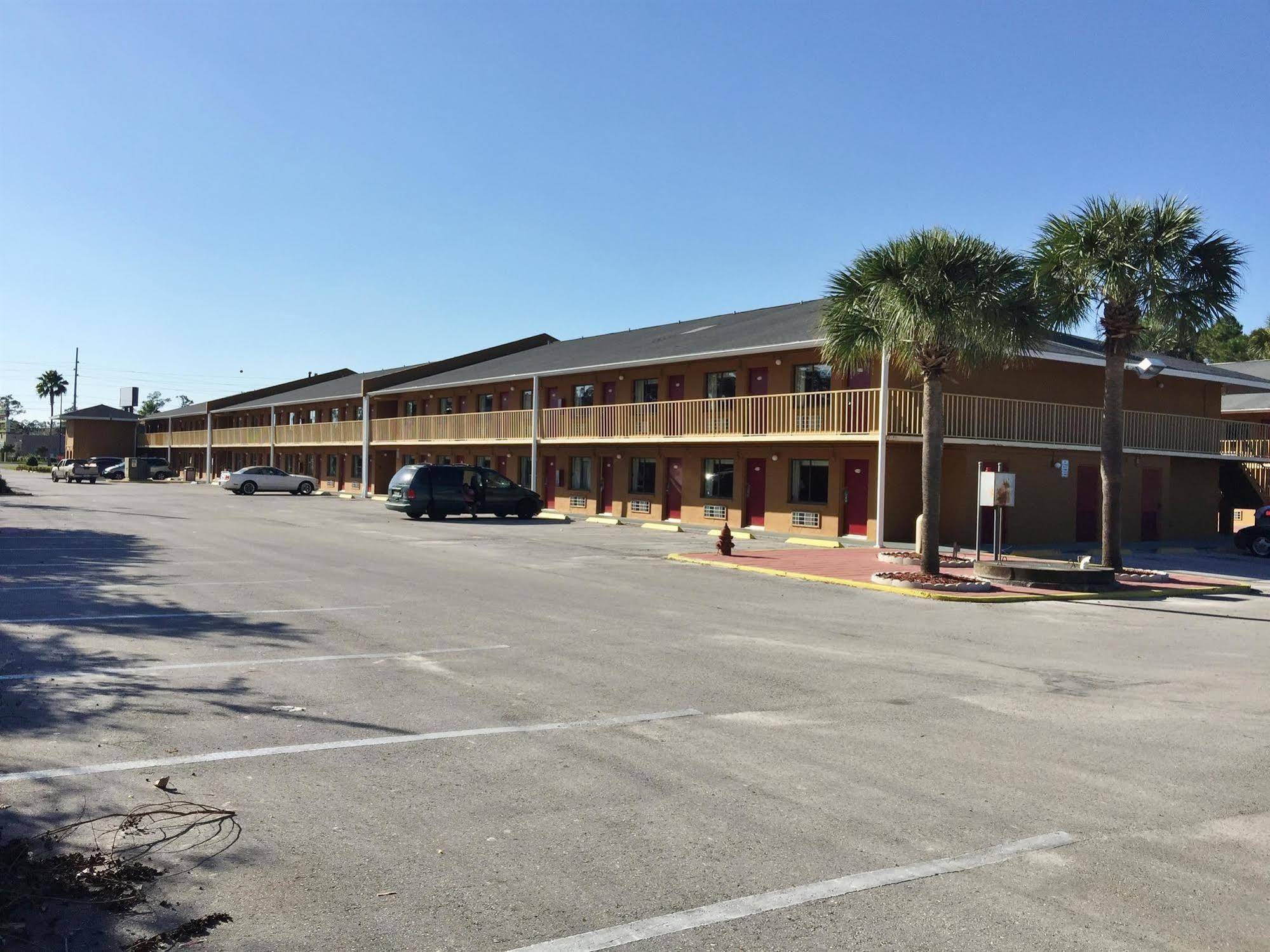 Country Hearth Inn- Kissimmee Exterior foto